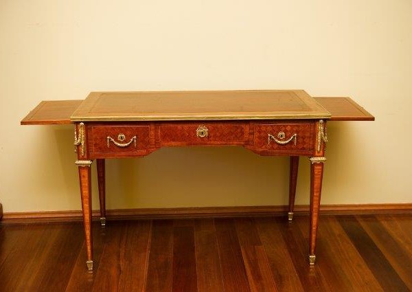 Louis XVI style parquetry Table a ecrire
